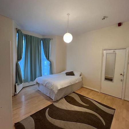Bruce Rooms London Bagian luar foto